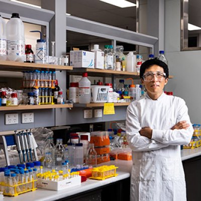 Professor Lianzhou Wang in the laboratory